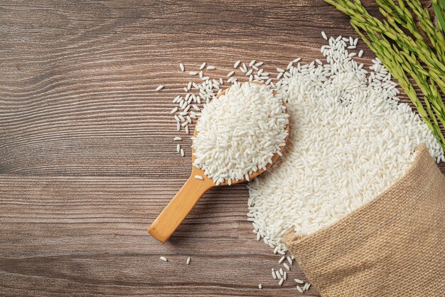 Já parou pra pensar nas diferenças de cada arroz, assim como qual é mais saudável? Caso tenha dúvidas sobre isso veja agora os detalhes!